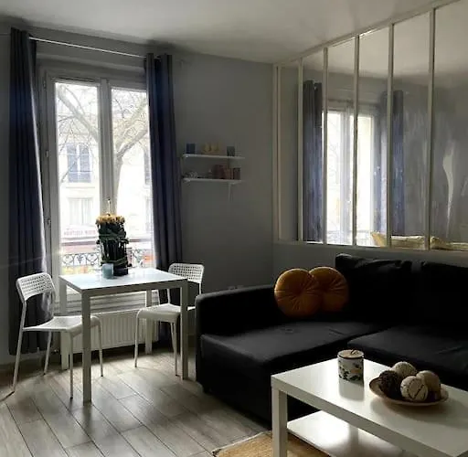 Apartment In The Heart Of Chinatown, Paris